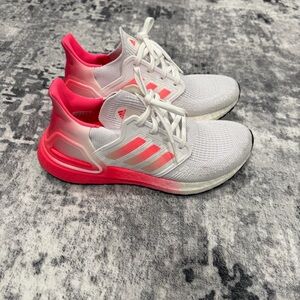 ☁️ Adidas ULTRABOOST Size 8 Women's White and Pink Sneakers ☁️